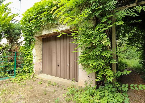 Garage Garage