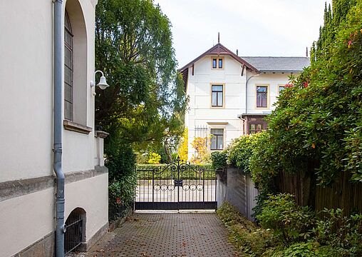 Grundstückszufahrt Grundstückszufahrt