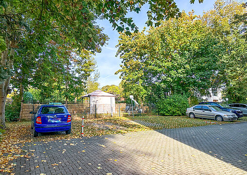 Stellplätze im Innenhof Stellplätze im Innenhof