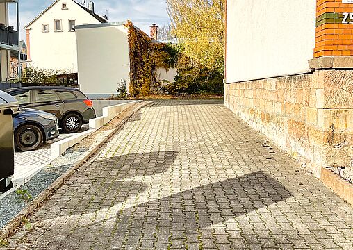Zufahrt Zufahrt